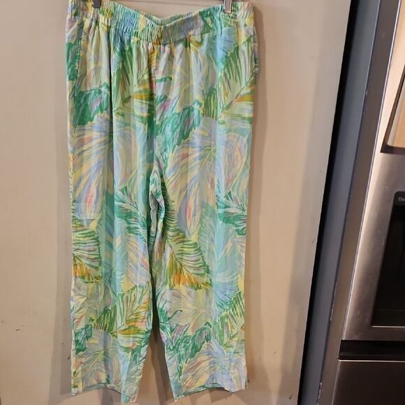 Sunny Leigh Multicolor Leaf Print Pants - Picture 1 of 6